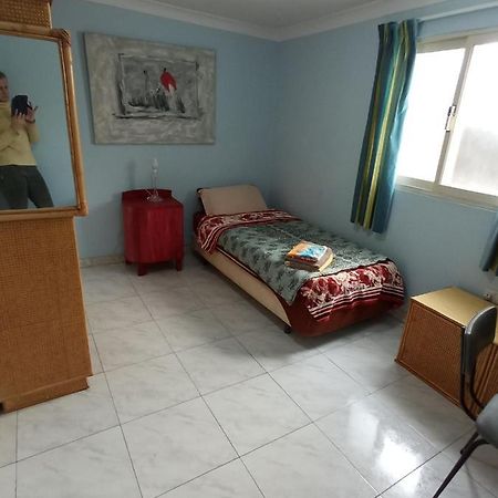 Summer Room With Private Bathroom San Gwann Номер фото